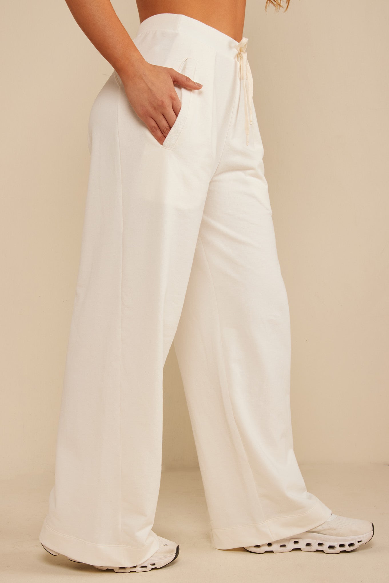 SERENE PANT