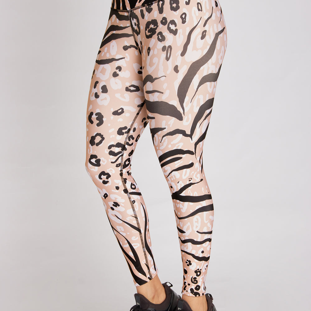 
                      
                        LEGGINS ZEBRA PRINT
                      
                    