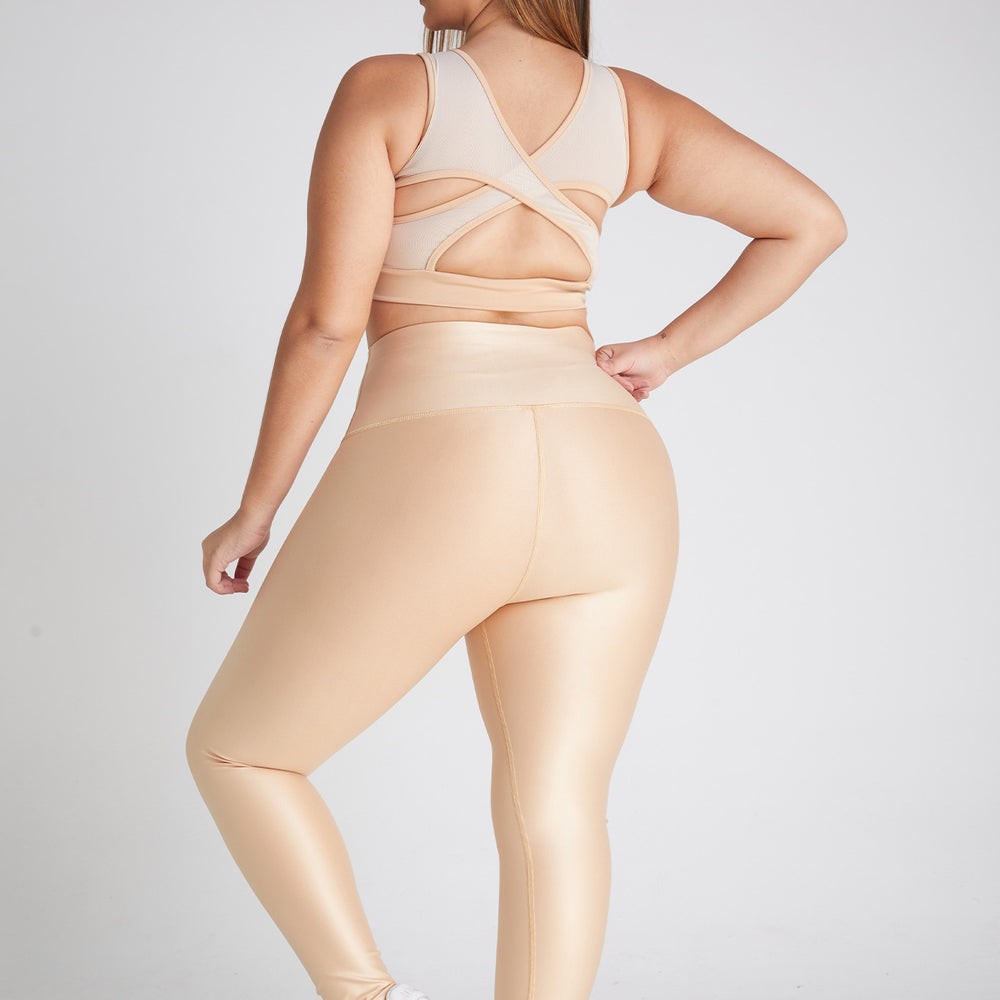 
                      
                        LEGGINS DORADO METALIZADO
                      
                    